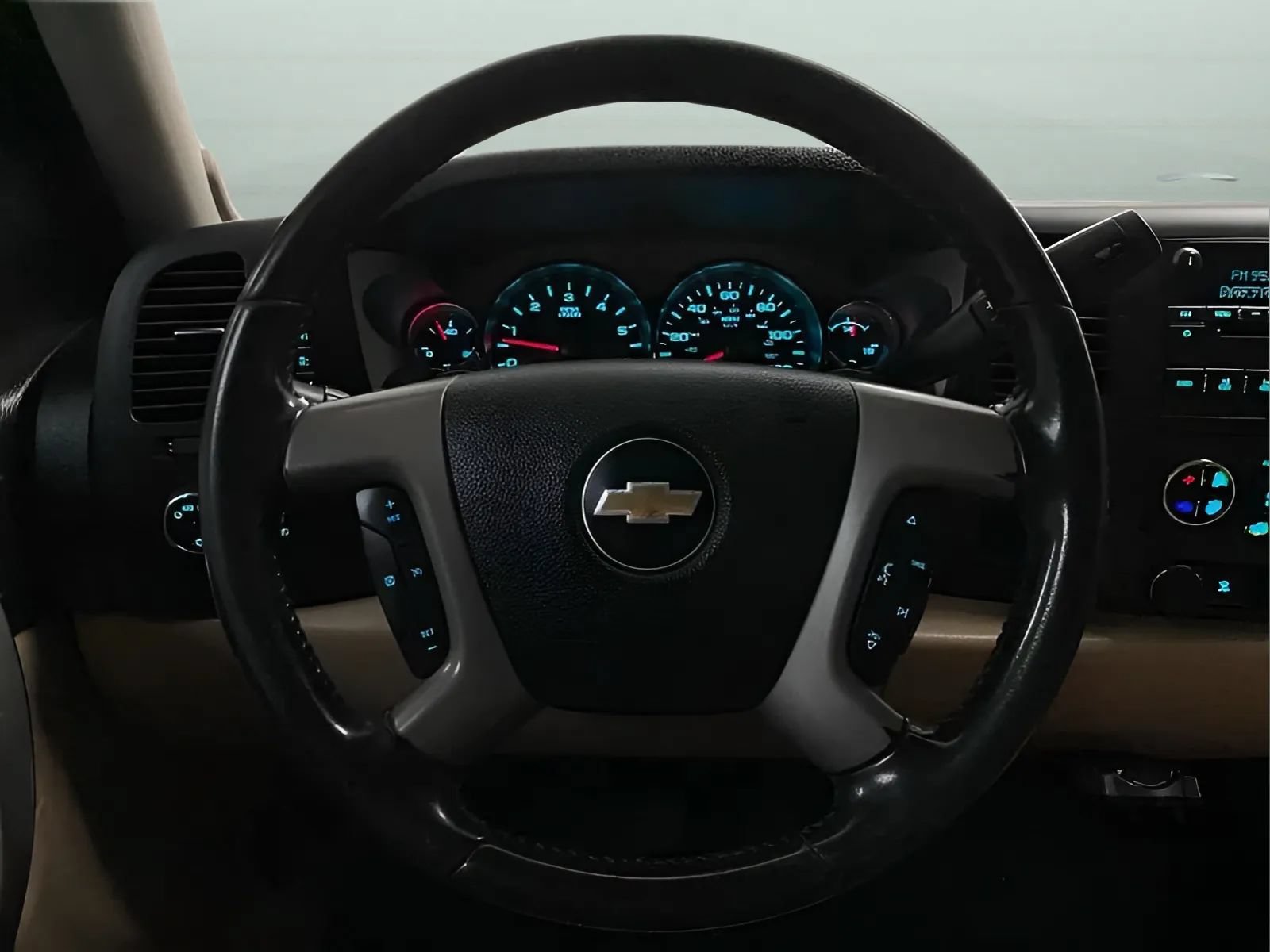 Used 2011 Chevrolet Silverado 1500 LT w/ All-Star Edition RWD image 16