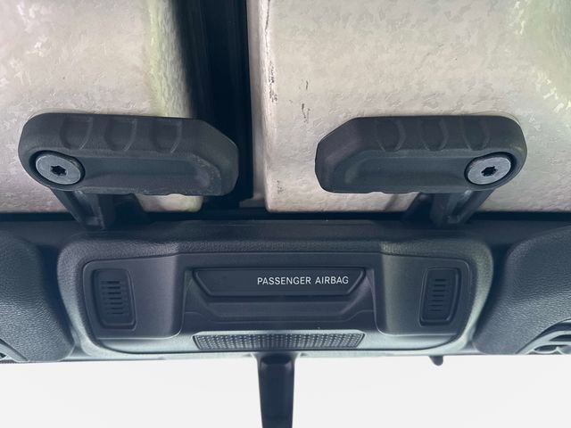 Used 2024 Jeep Gladiator Sport image 18