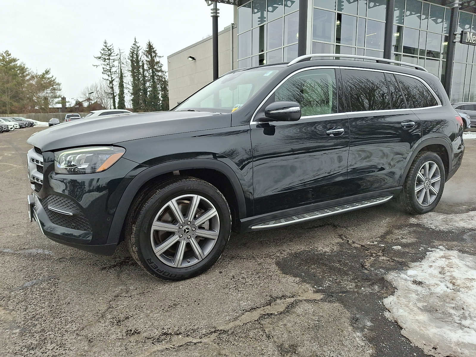 Certified 2022 Mercedes-Benz GLS 450 4MATIC image 3