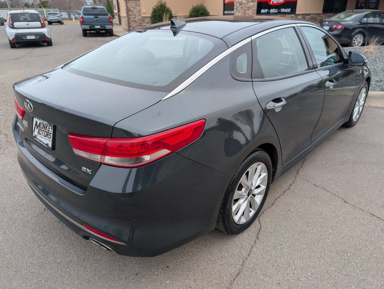 Used 2016 Kia Optima EX image 9