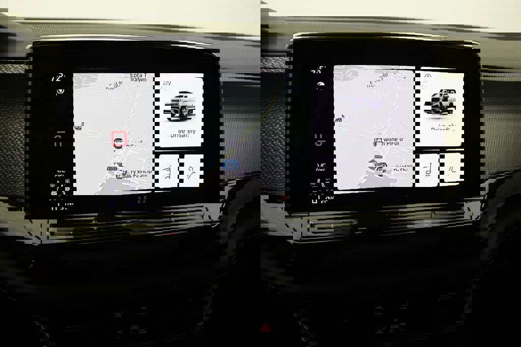 Used 2024 Volkswagen Atlas Cross Sport SEL R-Line image 23