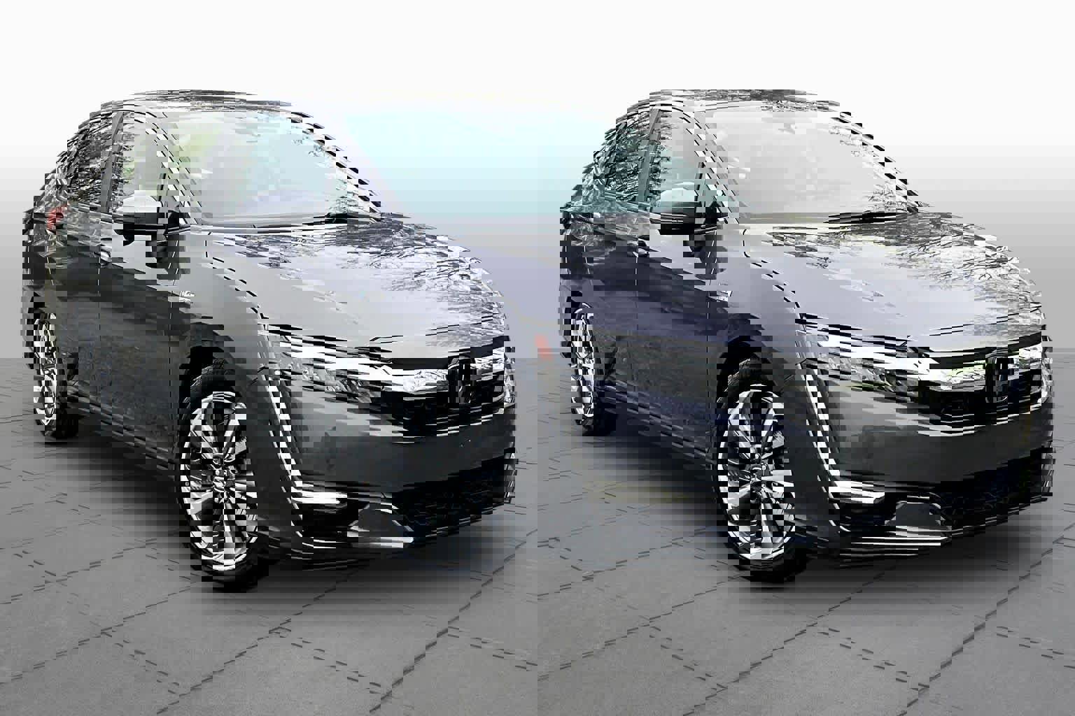 Used 2021 Honda Clarity Touring image 3