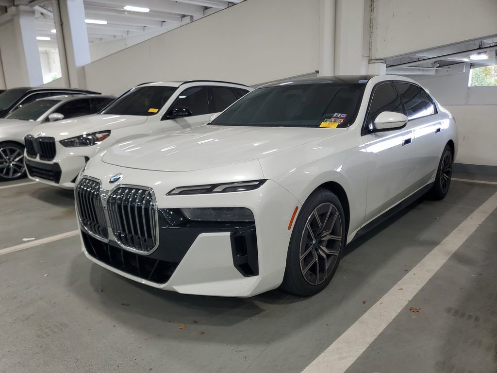 Certified 2024 BMW 760i xDrive