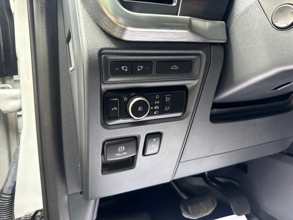 Used 2023 Ford F150 Lariat w/ Equipment Group 502A High AWD/4WD image 15