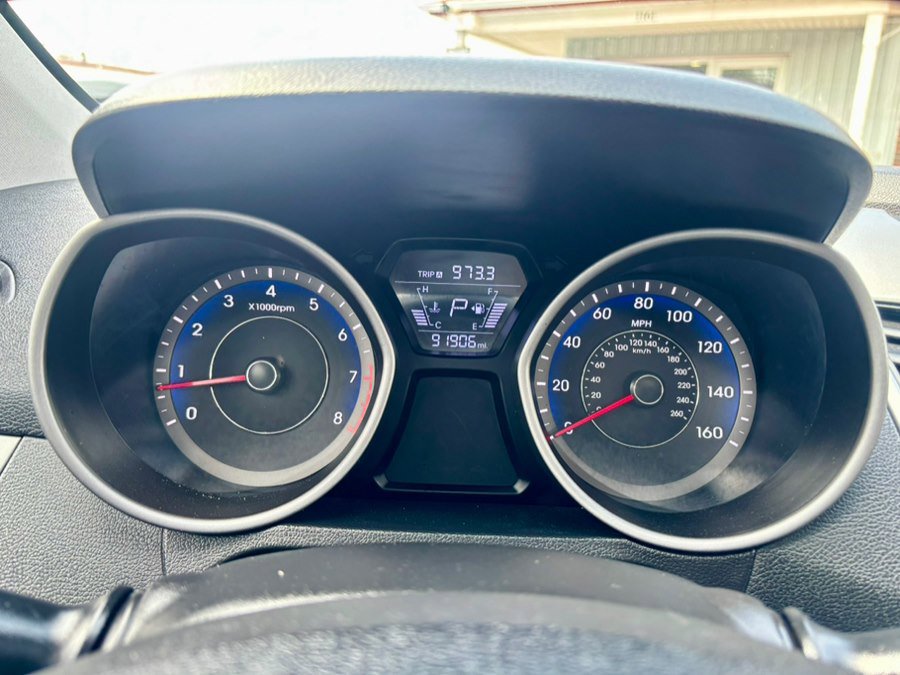 Used 2016 Hyundai Elantra Value Edition image 21