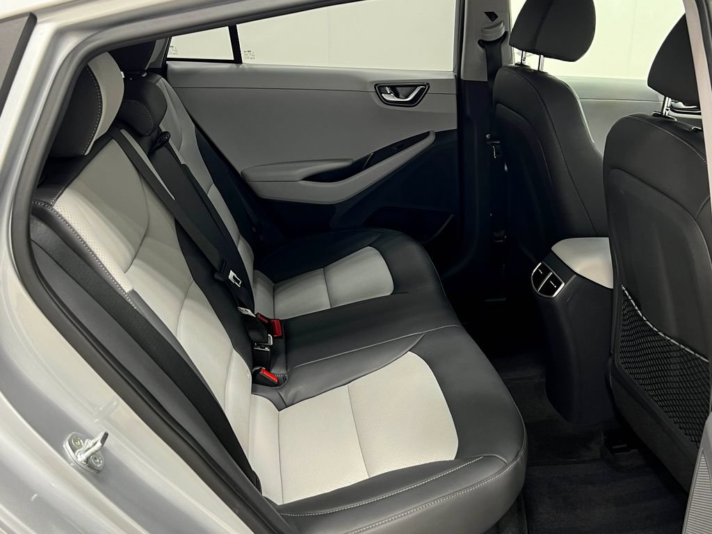 Used 2020 Hyundai Ioniq Limited FWD image 32