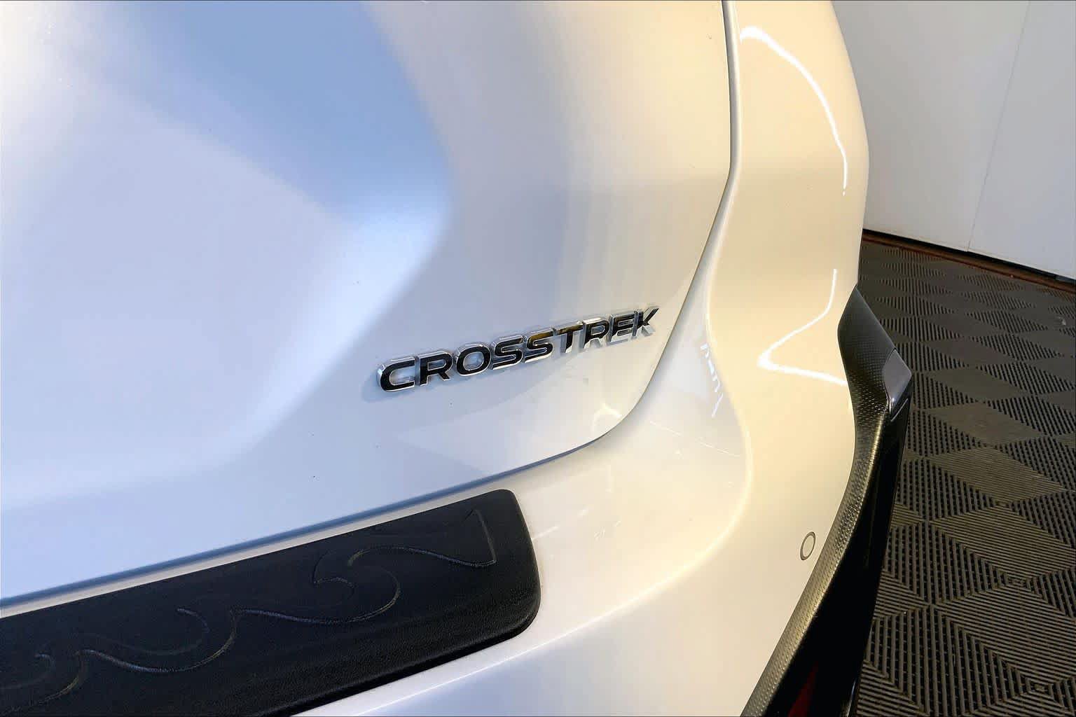 Used 2024 Subaru Crosstrek 2.5i Limited AWD/4WD image 10