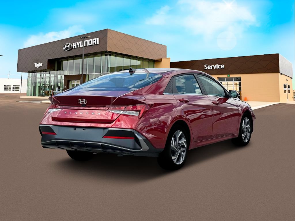 New 2025 Hyundai Elantra SEL FWD image 7