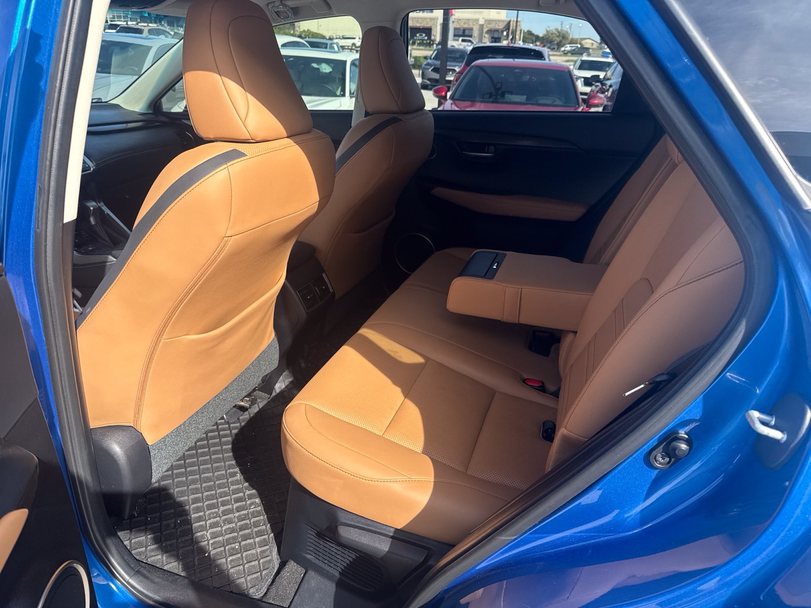 Used 2016 Lexus NX 200t FWD w/ Premium Package image 9