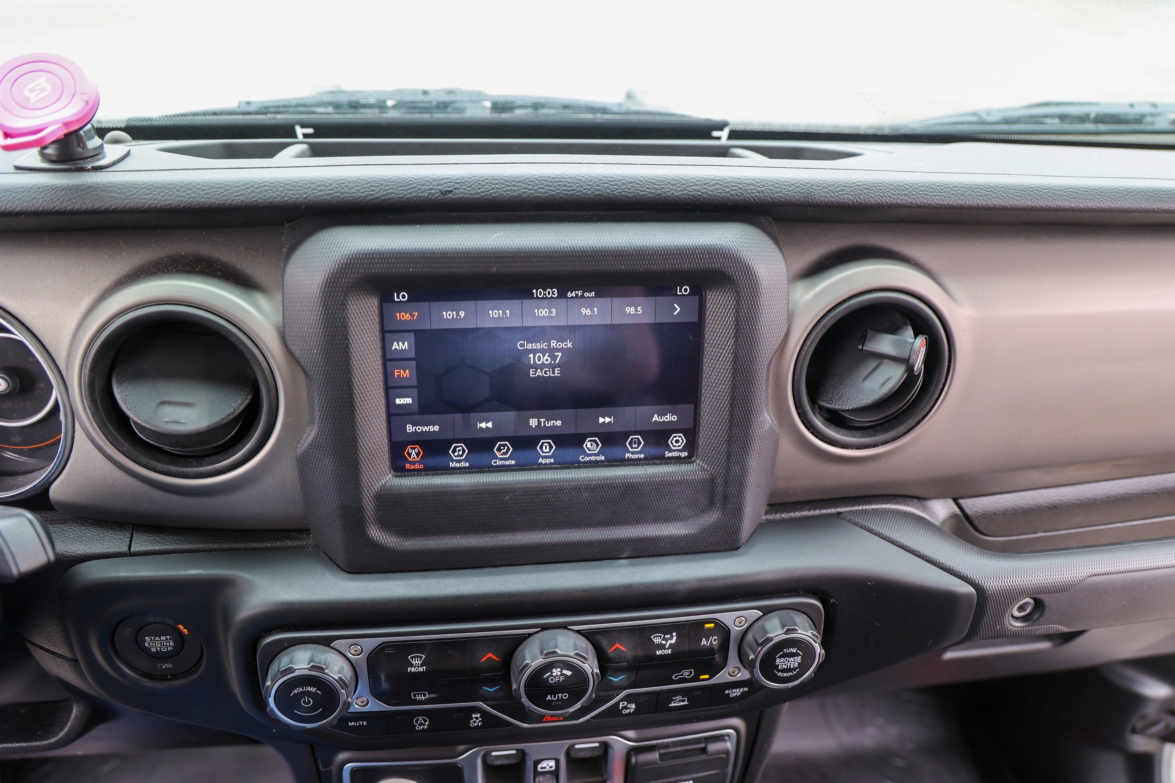 Used 2021 Jeep Gladiator Sport image 24