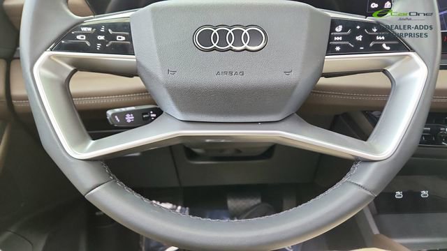 Used 2025 Audi Q6 e-tron Premium w/ Convenience Package image 40