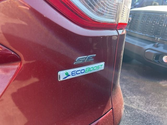 Used 2014 Ford Escape SE image 5