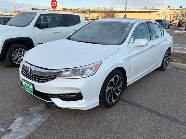 Certified 2017 Honda Accord EX-L image 5