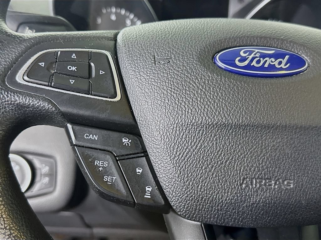 Used 2018 Ford Escape SE w/ Ford Safe & Smart Package FWD image 18