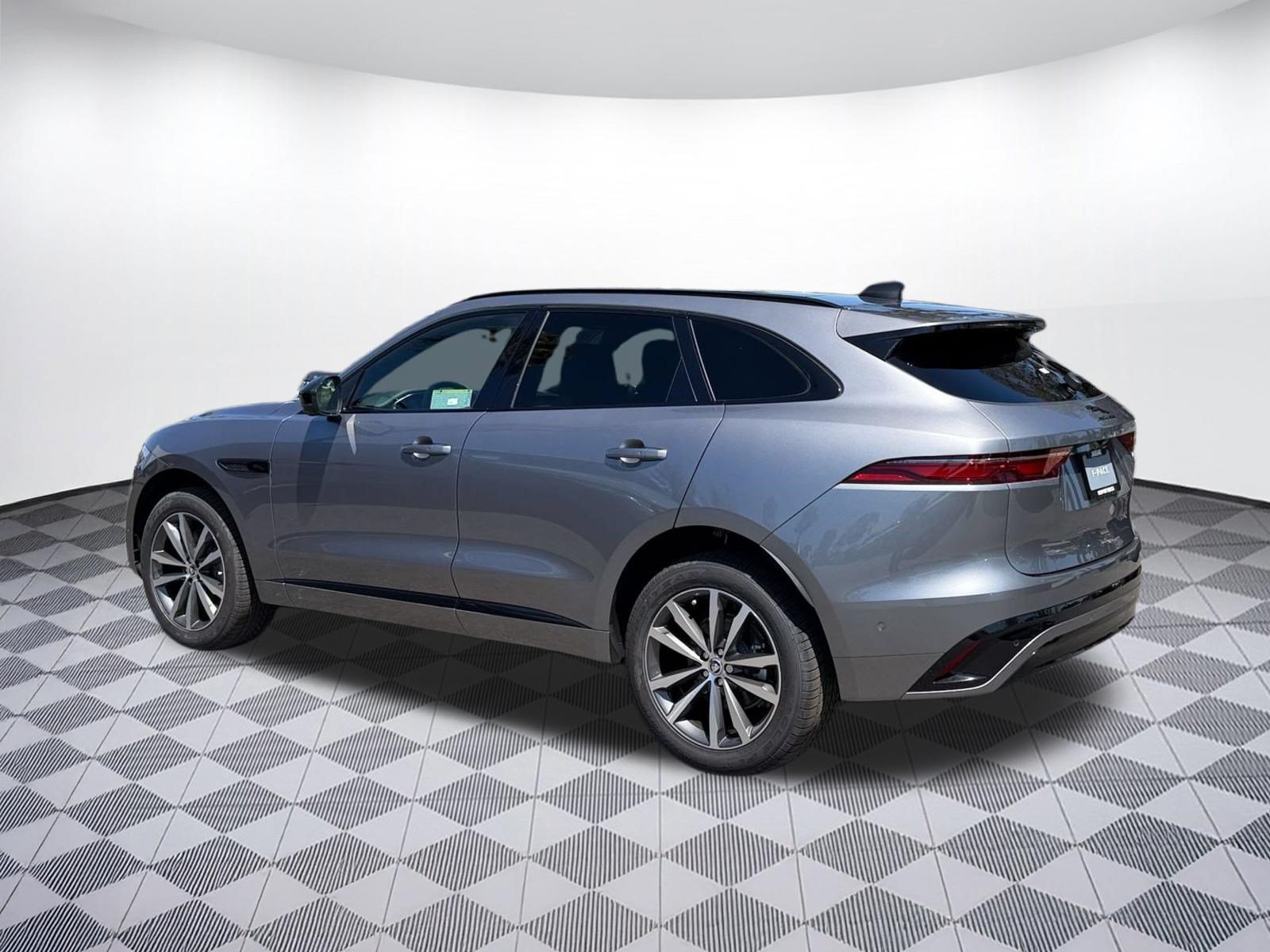 New 2026 Jaguar F-PACE R-Dynamic S AWD/4WD image 3