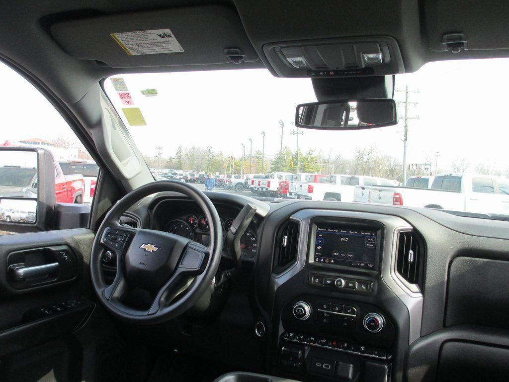 Used 2024 Chevrolet Silverado 2500 Custom w/ Custom Value Package image 20