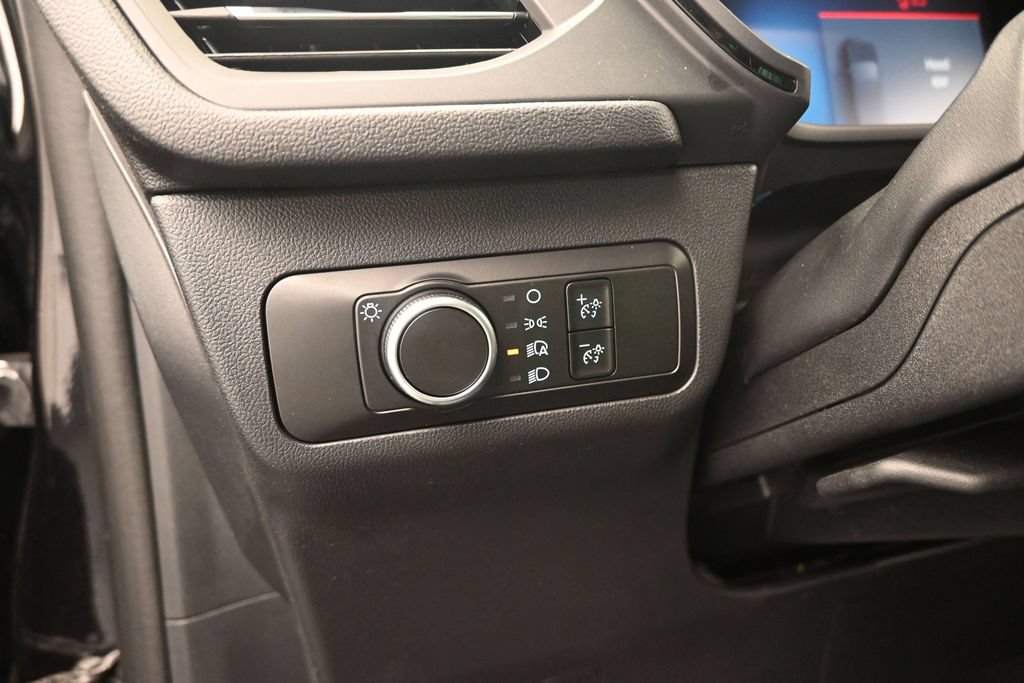 Used 2025 Ford Escape ST-Line AWD/4WD image 18