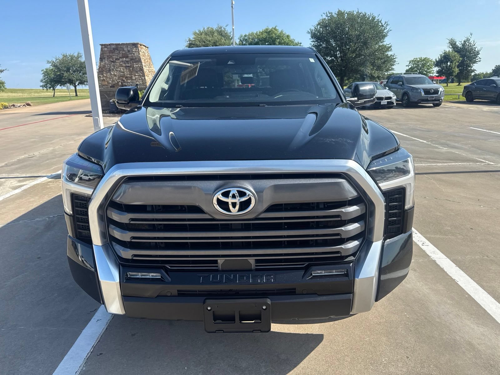 Used 2024 Toyota Tundra Limited w/ Power Package AWD/4WD image 2