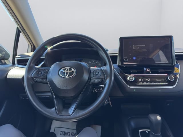Used 2025 Toyota Corolla LE image 14
