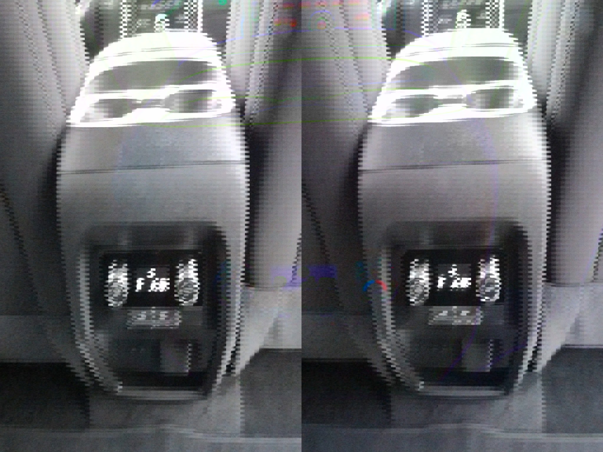 Used 2025 GMC Acadia Elevation image 19