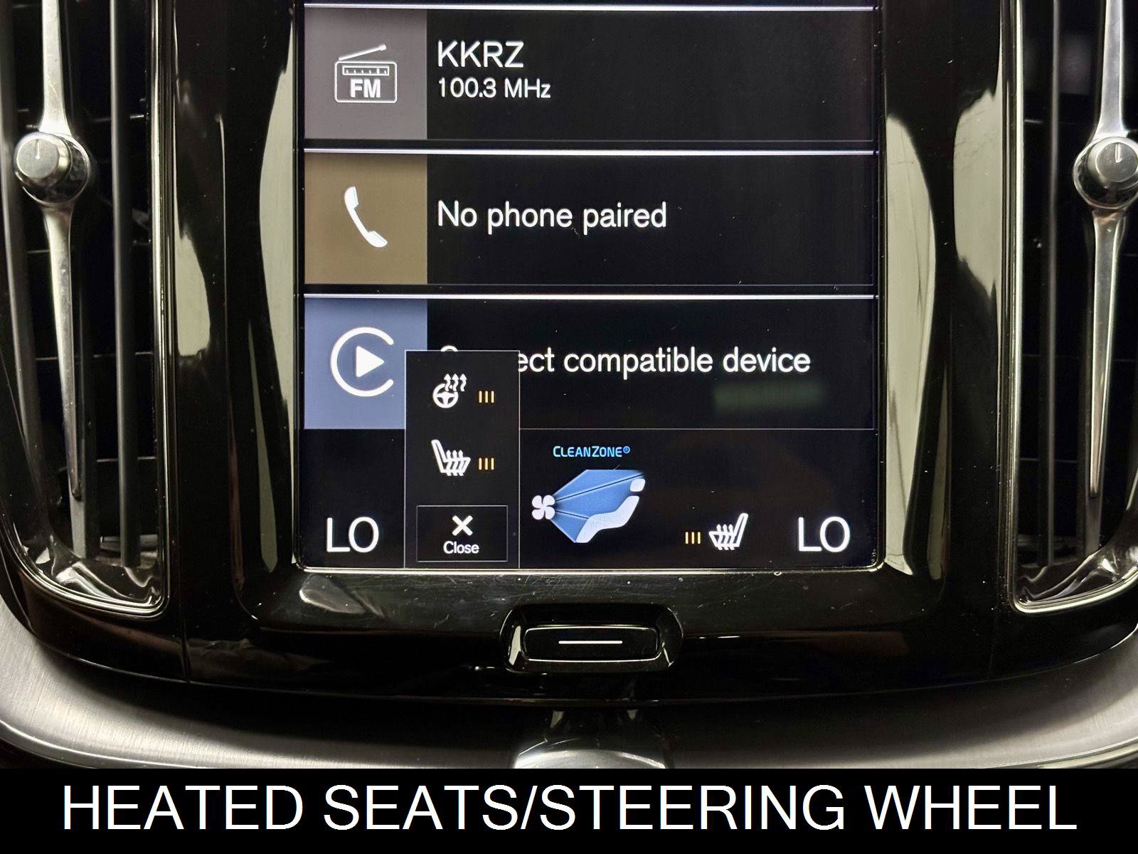 Used 2020 Volvo XC60 T5 Momentum AWD/4WD image 32