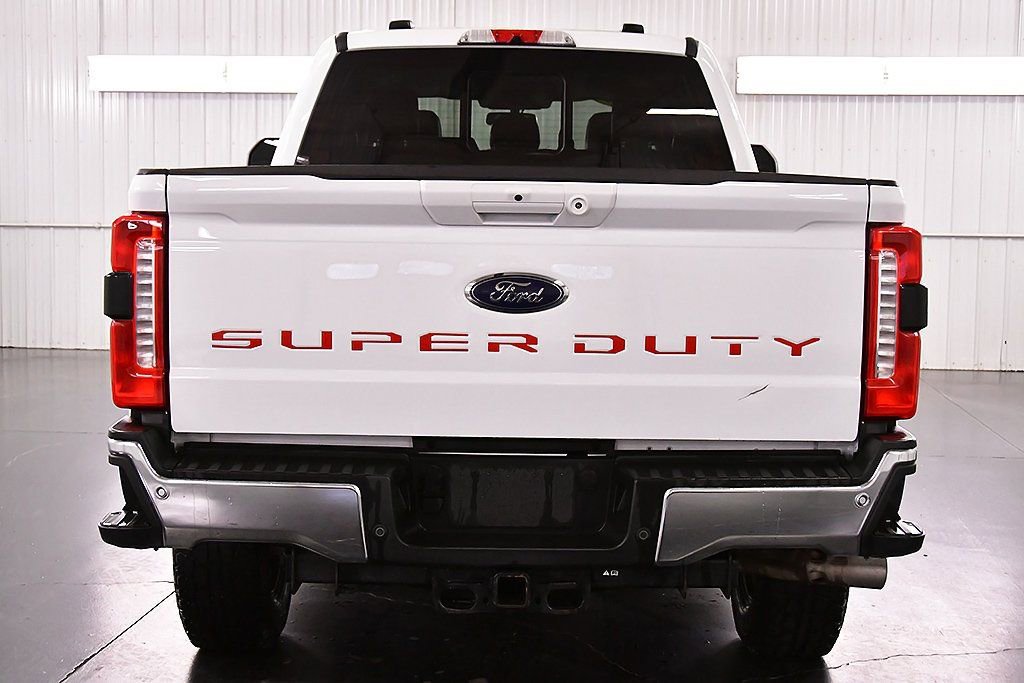 Used 2024 Ford F250 Lariat image 7
