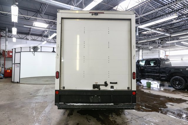 Used 2023 Ford Transit 350 DRW image 9