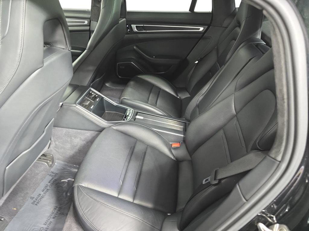 Certified 2020 Porsche Panamera GTS AWD/4WD image 24