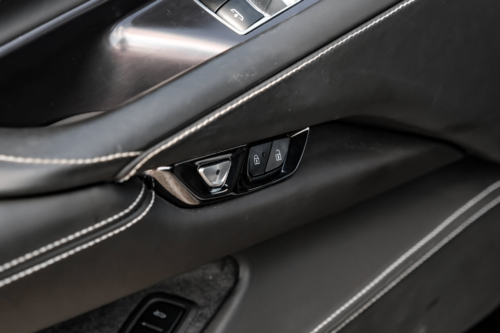 Used 2023 Chevrolet Corvette Z06 w/ Stealth Interior Trim Package RWD image 50