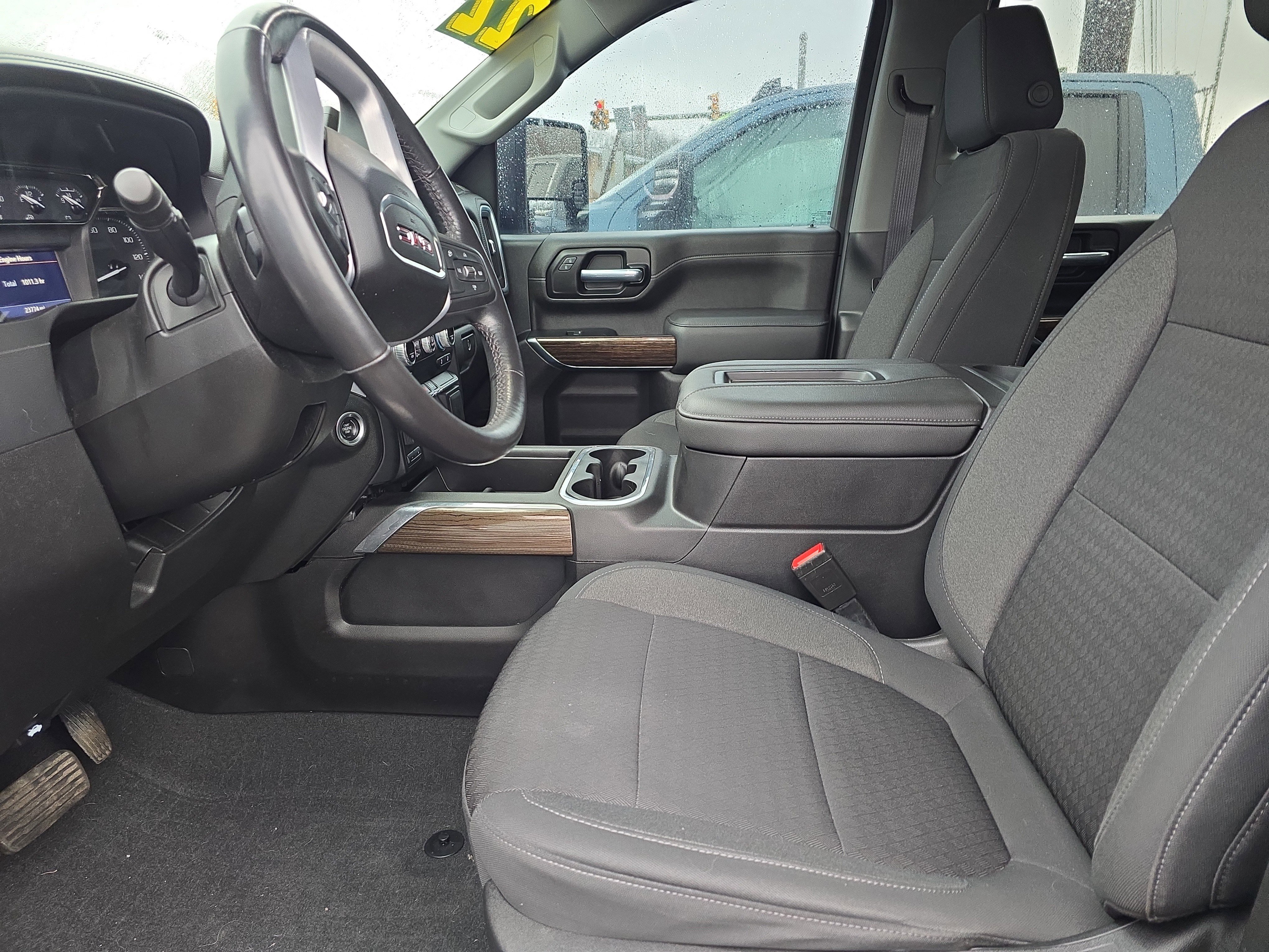 Used 2022 GMC Sierra 2500 SLE w/ SLE Value Package; image 12