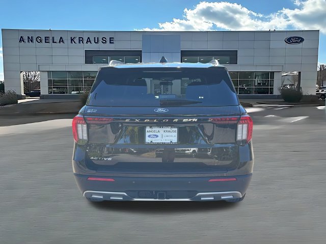 New 2027 Ford Explorer Active w/ Active Comfort Package RWD image 7