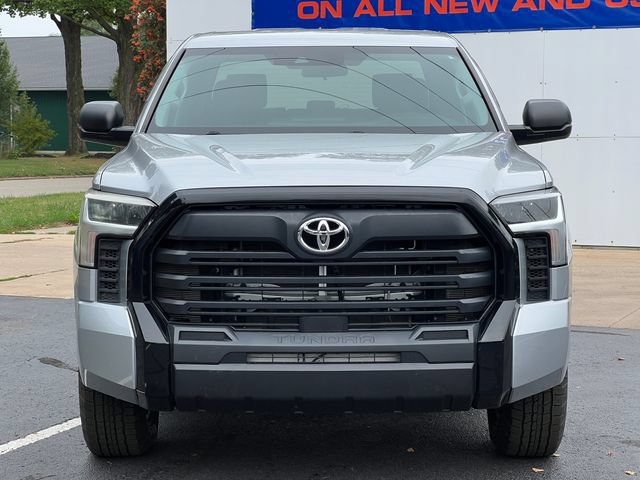 Used 2023 Toyota Tundra SR AWD/4WD image 37