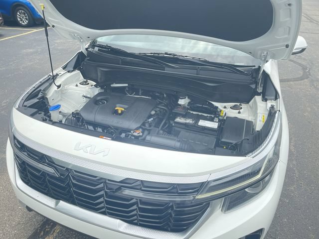 Used 2024 Kia Seltos S FWD image 29