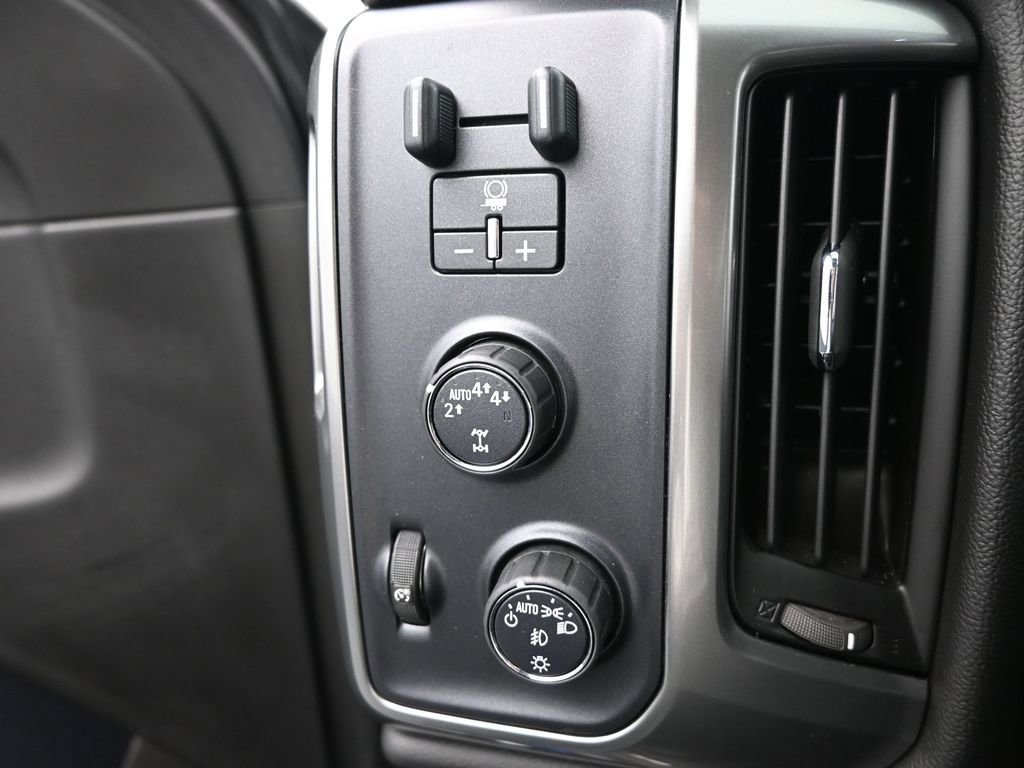 Used 2017 Chevrolet Silverado 1500 LT w/ All Star Edition image 23