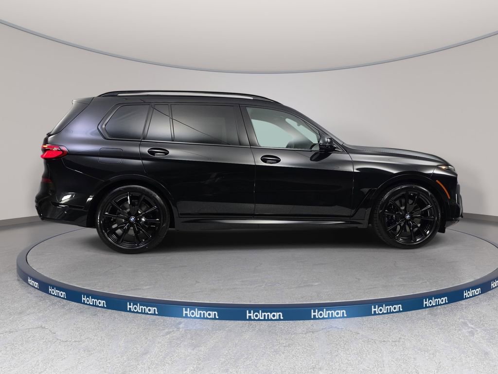 New 2026 BMW X7 xDrive40i w/ Executive Package image 4