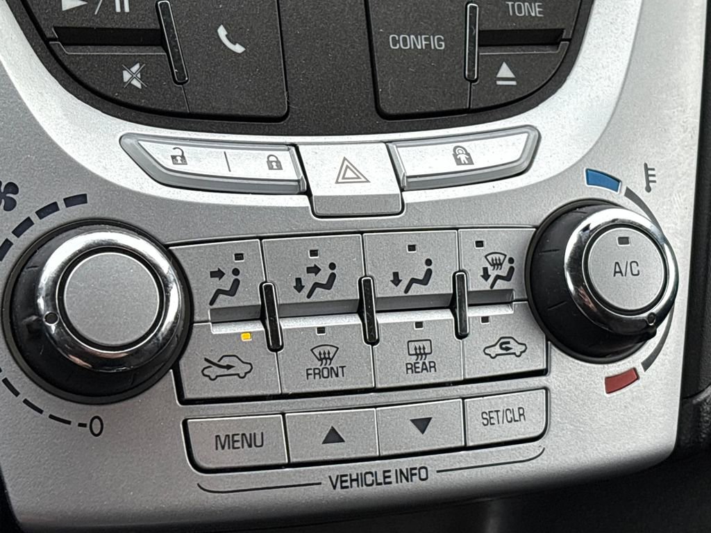 Used 2015 Chevrolet Equinox LT w/ Driver Convenience Package image 17