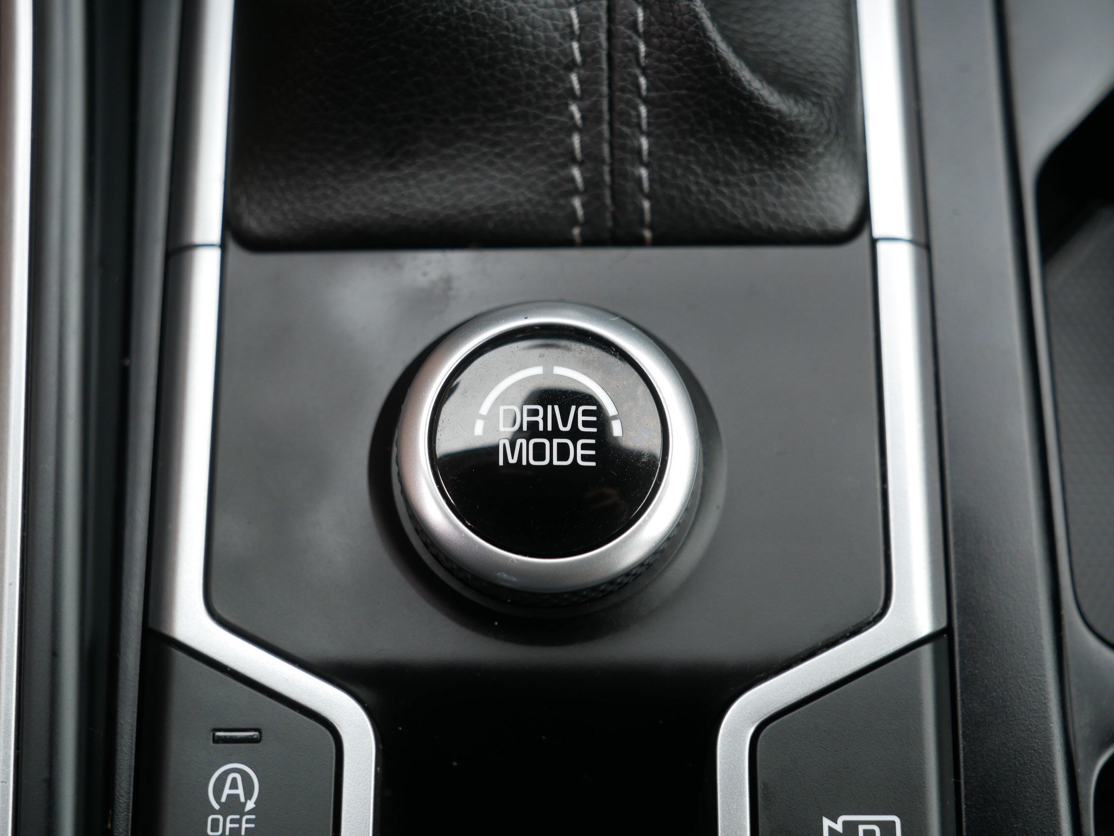 Certified 2021 Kia Sorento EX FWD image 32