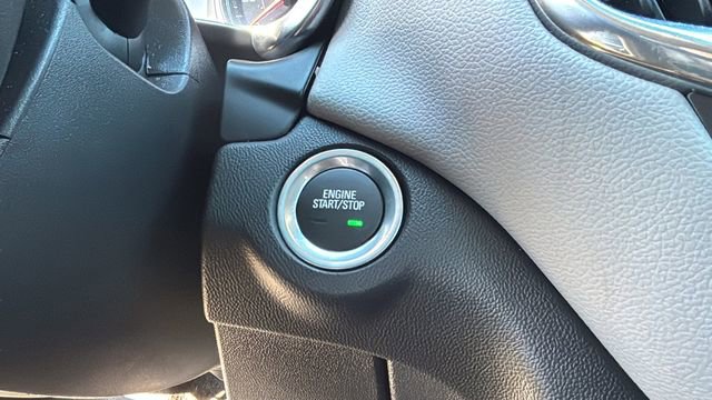 Used 2022 Chevrolet Equinox LT image 28