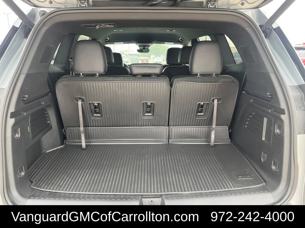New 2026 GMC Acadia AT4 w/ LPO, Floor Liner Package image 24