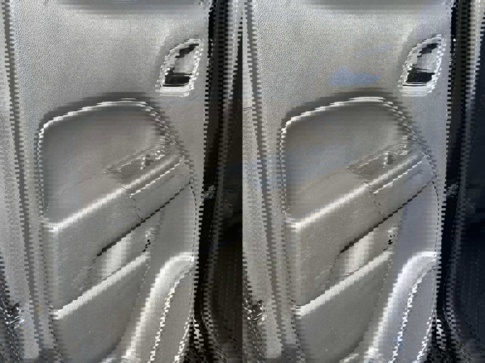 Used 2022 Chevrolet Colorado LT w/ LT Convenience Package image 11