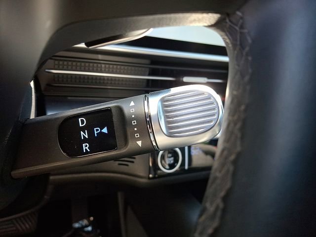 Used 2023 Hyundai Ioniq 6 SEL AWD/4WD image 16