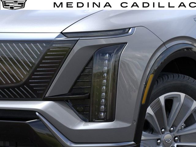New 2026 Cadillac Vistiq Luxury AWD/4WD image 10