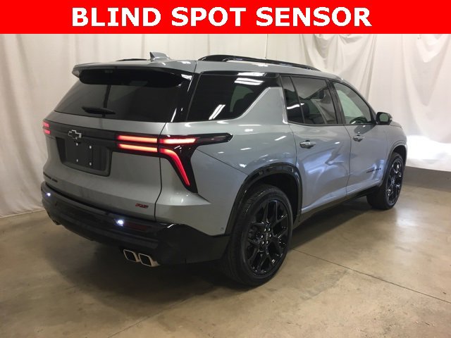 Used 2024 Chevrolet Traverse RS w/ LPO, Floor Liner Package image 4