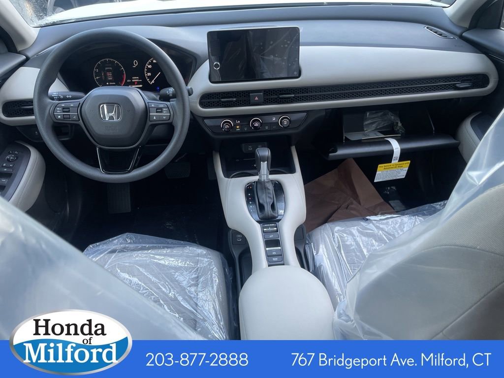 New 2026 Honda HR-V LX image 11