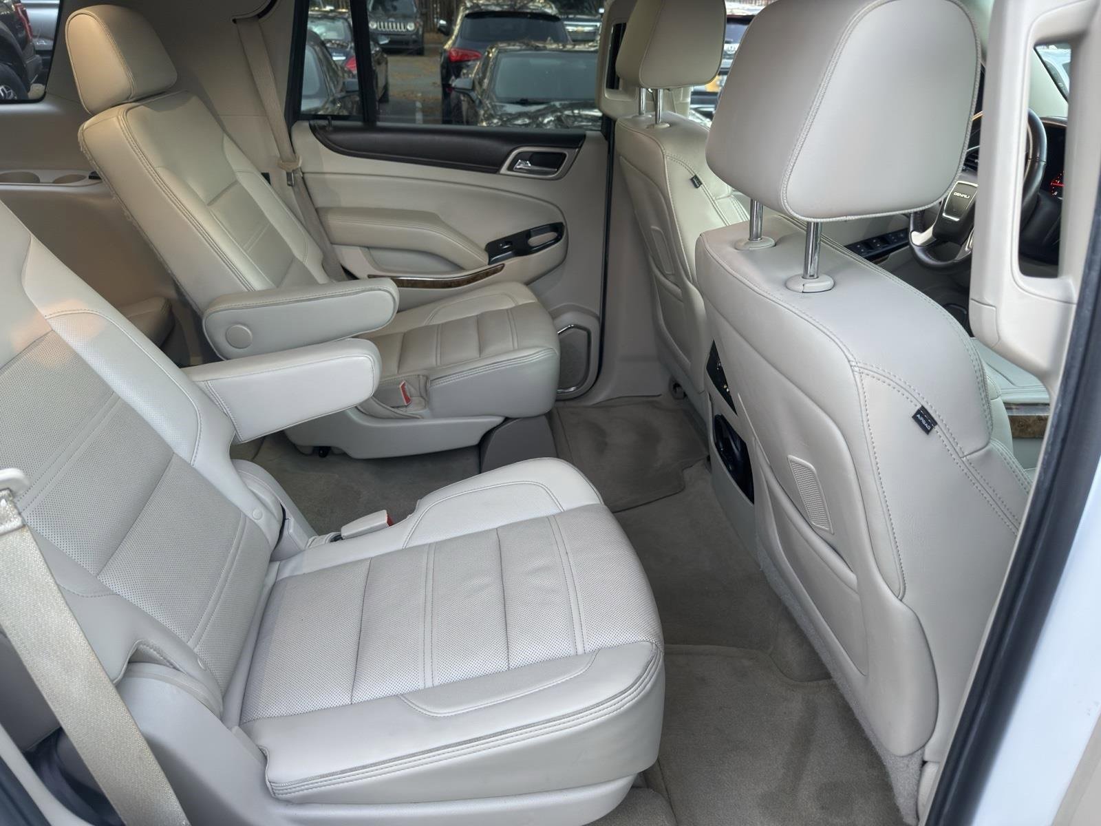 Used 2015 GMC Yukon Denali w/ Open Road Package image 24
