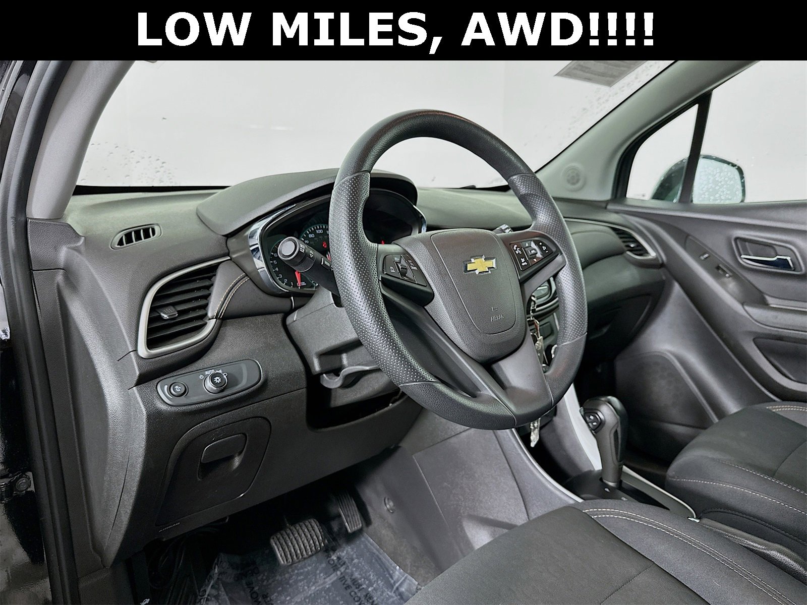 Used 2019 Chevrolet Trax LS w/ Tint and Cruise Package image 10