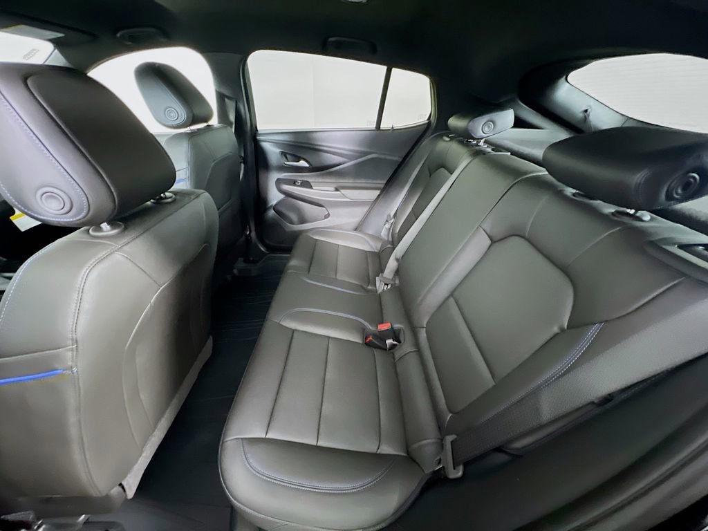 New 2026 Buick Envista Sport Touring w/ Convenience I Package FWD image 21