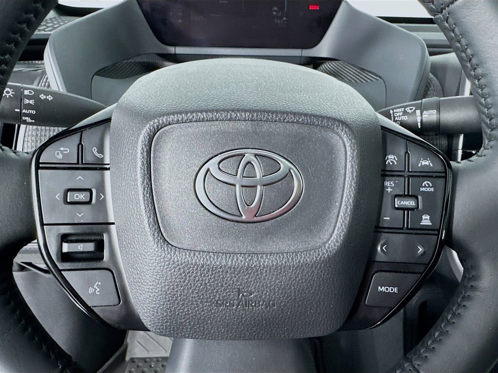 Used 2024 Toyota bZ4X XLE image 16