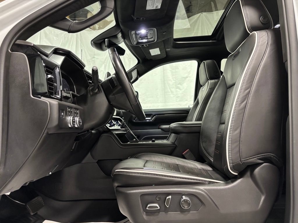 Used 2026 GMC Sierra 2500 AT4X AWD/4WD image 14