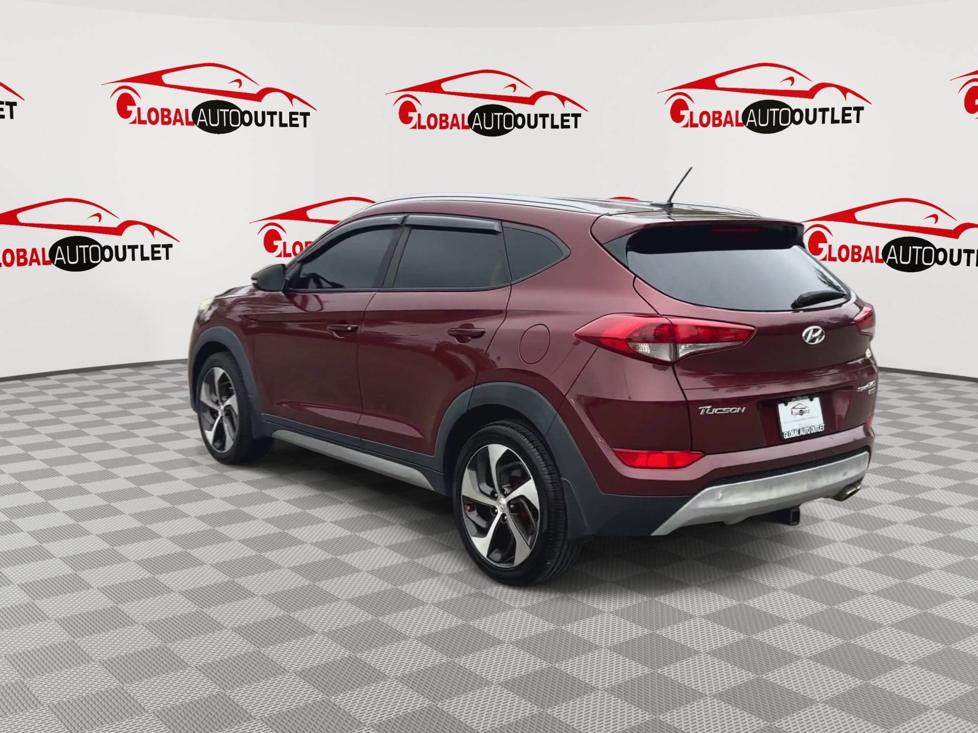 Used 2017 Hyundai Tucson Sport w/ Cargo Package AWD/4WD image 6